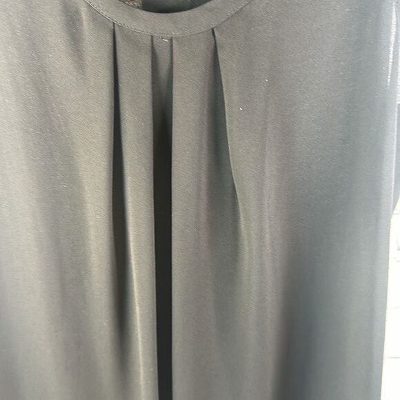 🖤 Express Black Pleated Back Tank – Size Small - Picture 3 of 4